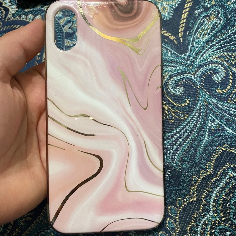 Phone cases - Picture 8 of 9